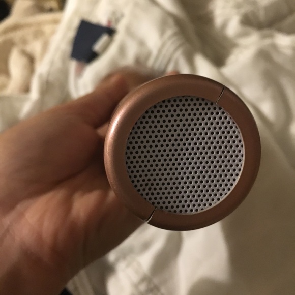 Microphone - Picture 2 of 3